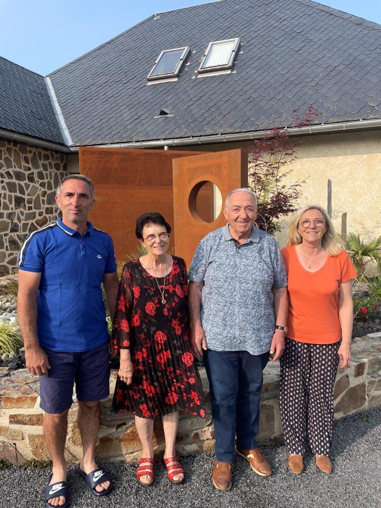 Les Genêts Aveyron Famille Veyrac